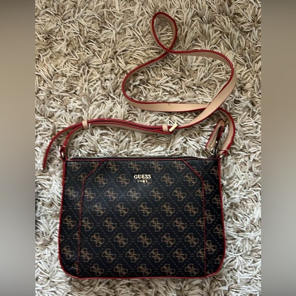 Guess Logo Cross Body and Wallet Set